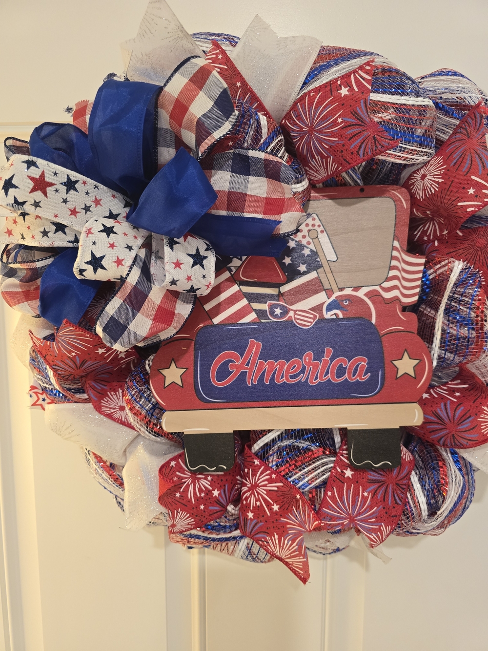 Patriotic America Holiday Wreath with Red, White & Blue Bow Red TRUCK